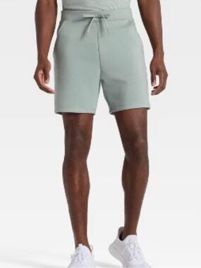 All In Motion Men’s Shorts Medium Olive Green 7” Inseam Spacer Athletic NWT